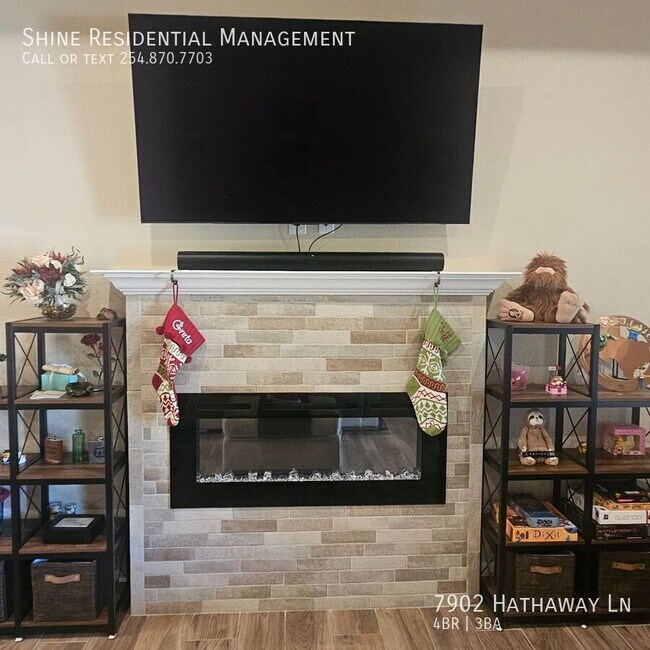 Building Photo - 7902 Hathaway Ln