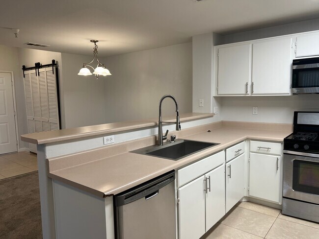 Kitchen - 31230 Taylor Ln