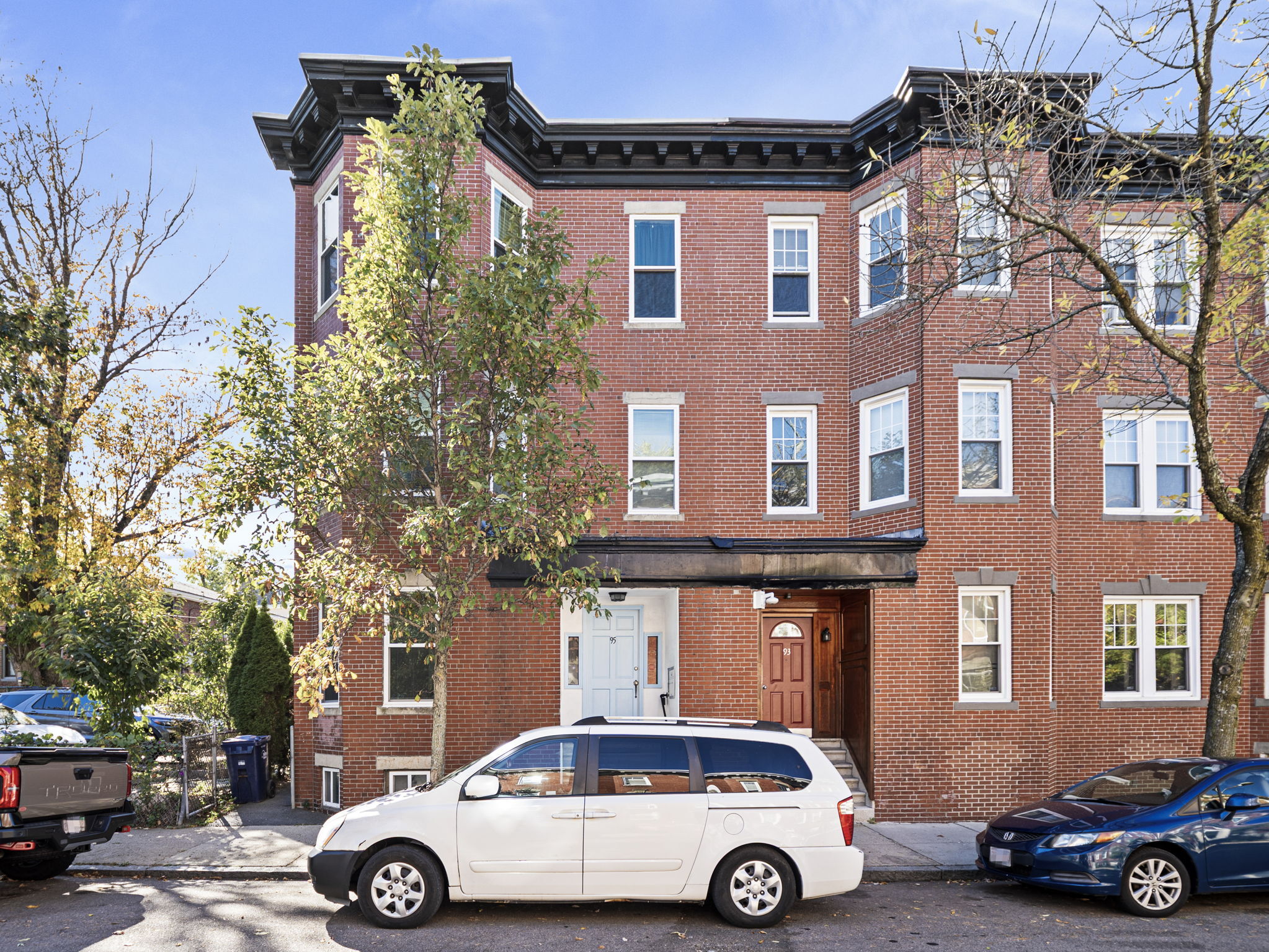 Building Photo - 95 Florida St