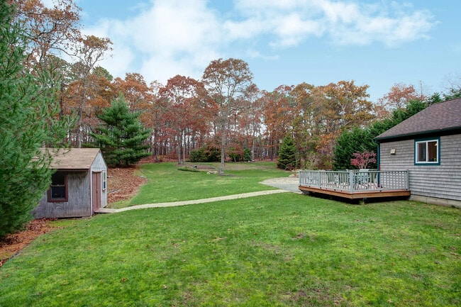 Building Photo - 46 Brush Hill Cir