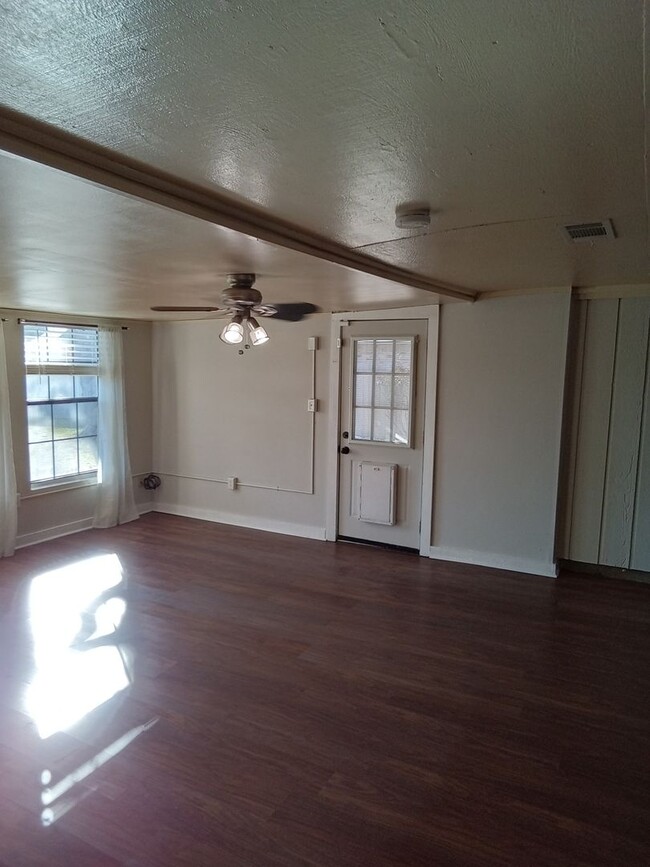 Building Photo - Brownlee Estates