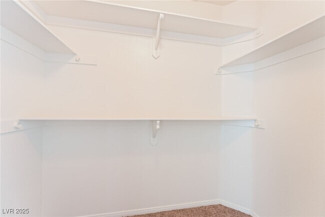 Building Photo - 5321 N Santa Fe Heights St