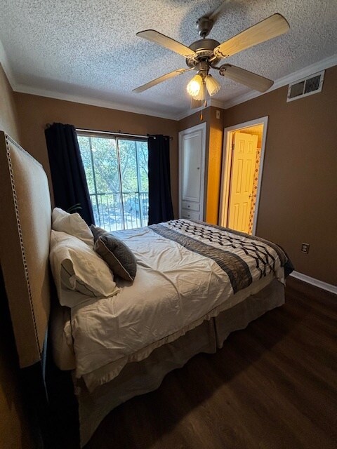 Building Photo - 121 Oyster Bay Cir