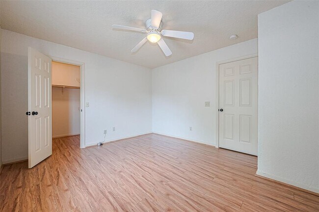 Building Photo - 3614 Bee Bayou Ln