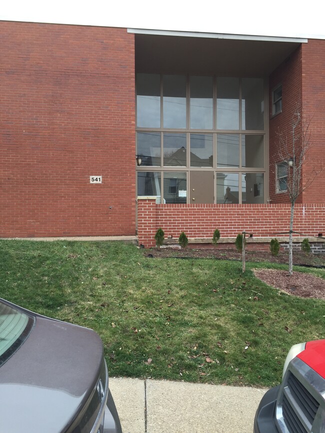 Primary Photo - 541 Boggs Ave