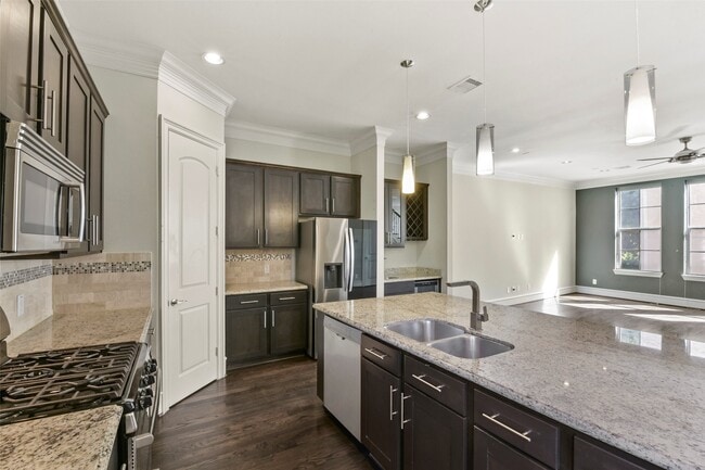 Building Photo - 5226 Kiam St