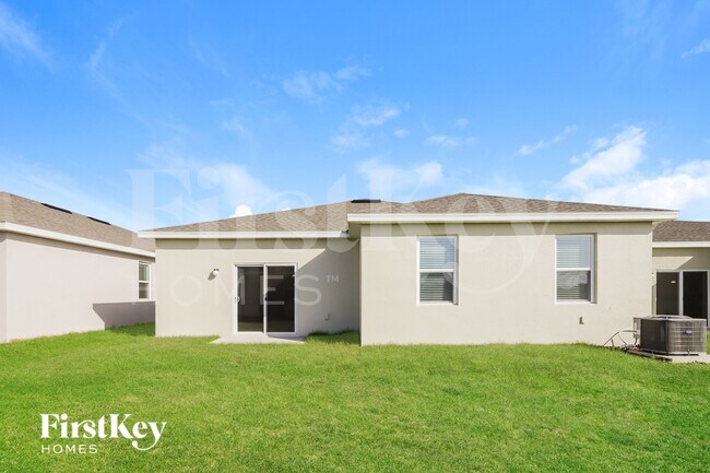 Building Photo - 585 Crown Rose Dr