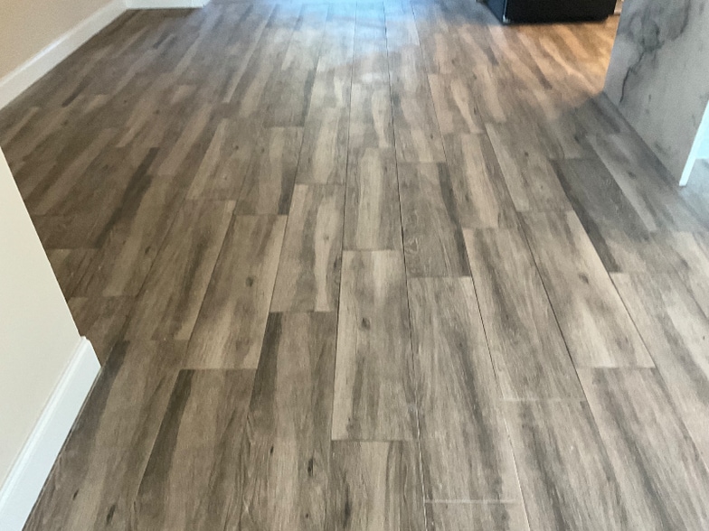 Building Photo - 381 11th Ave SW