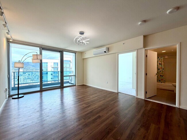 Building Photo - The Central Ala Moana: 1 Bed, 1 Bath Top Floor Unit with 1 Parking
