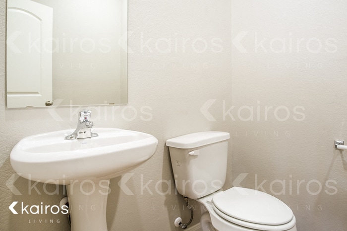 Building Photo - 108 Mount Vernon Way