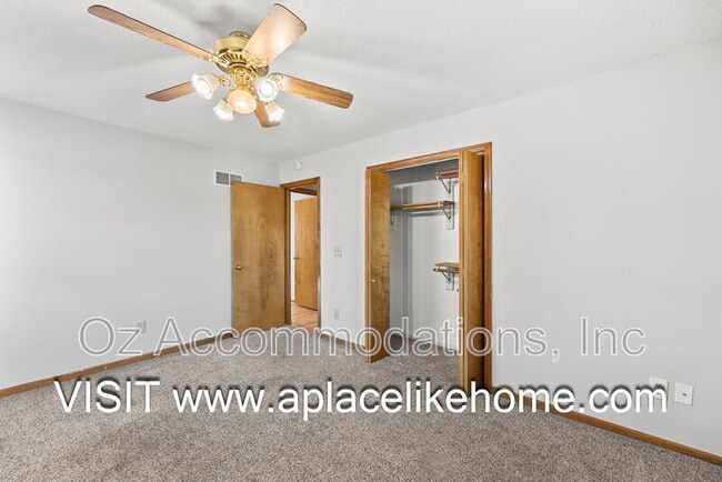 Building Photo - 1225 E Butterfield Pl