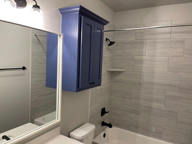 Building Photo - Deer Creek Schools! Storm Shelter, great colors, lots of light, swim, workout and play right in t...