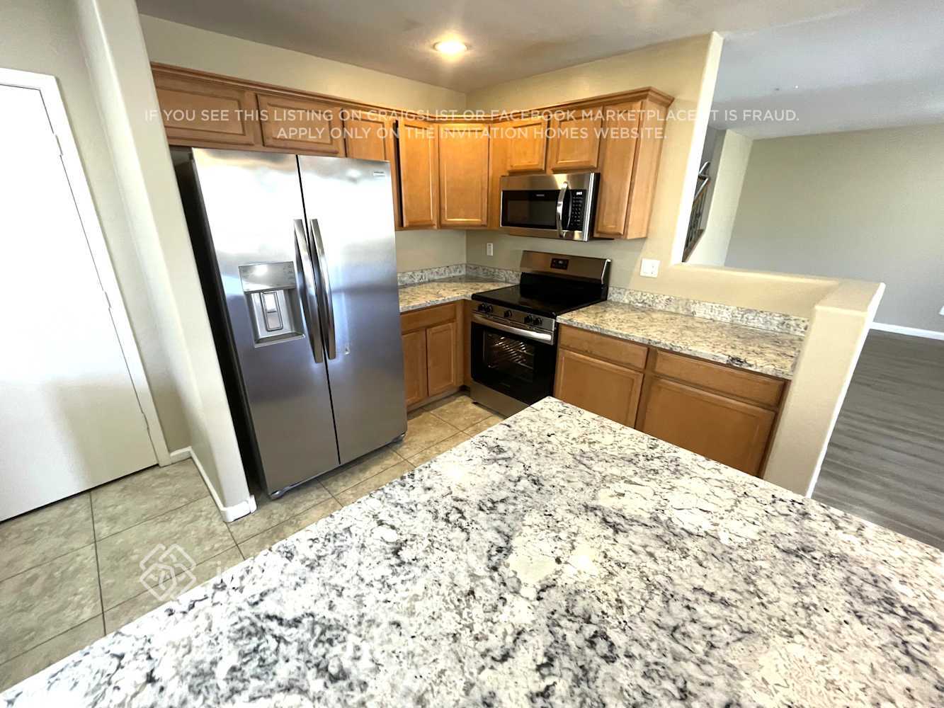 Building Photo - 11322 W Pierson St