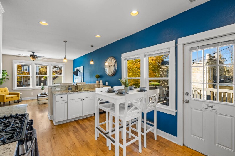 Building Photo - 2138 N Hubbard St