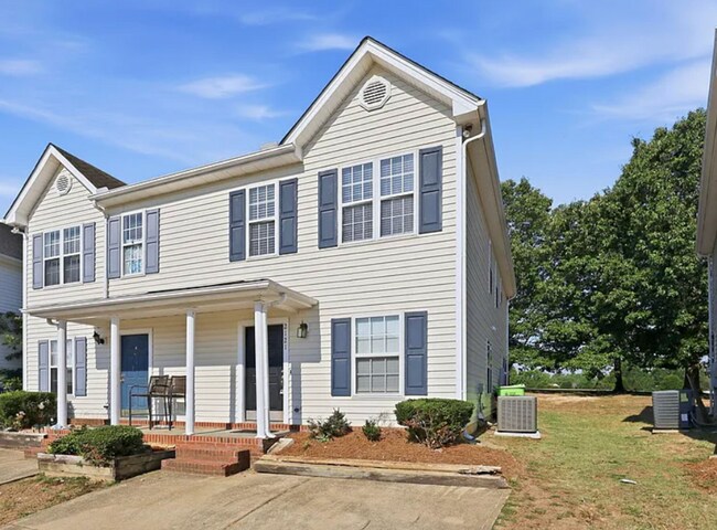 Building Photo - 2121 Ventana Ln