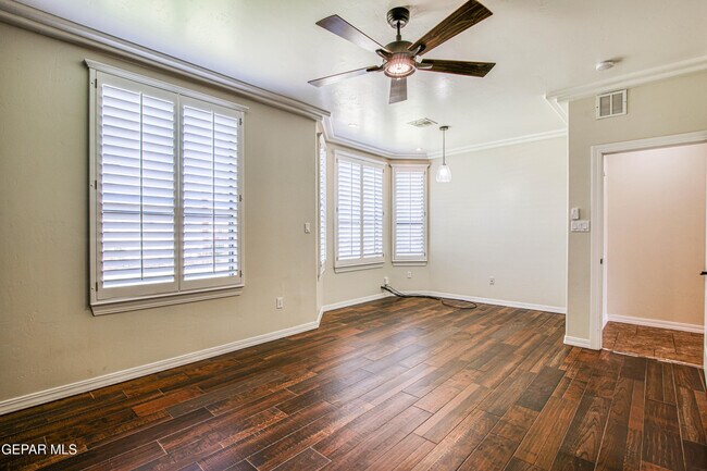 Building Photo - 13401 Emerald Pond Dr