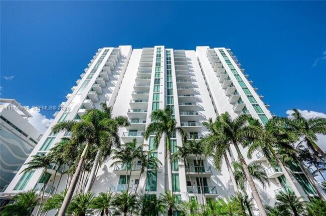 Building Photo - 7928 East Dr