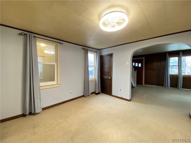 Building Photo - 3 Glenwood Ave