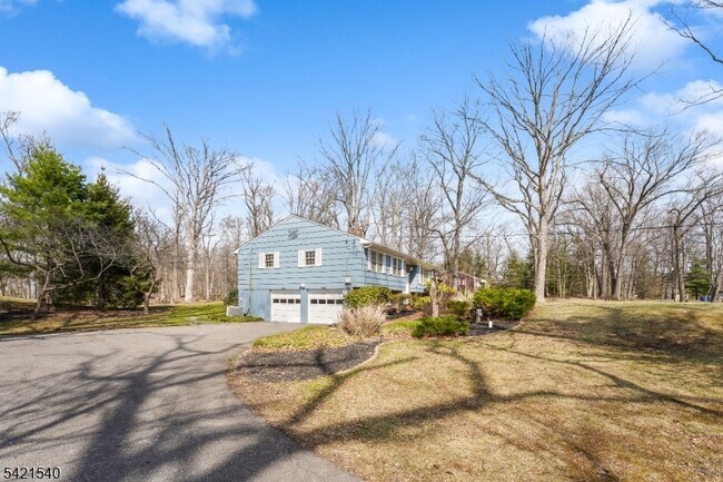 Building Photo - 59 Ferguson Rd