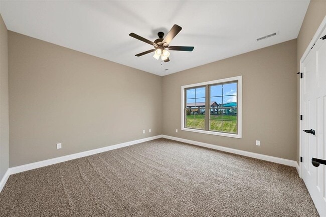 Building Photo - 564 Cumberland Pointe Ln