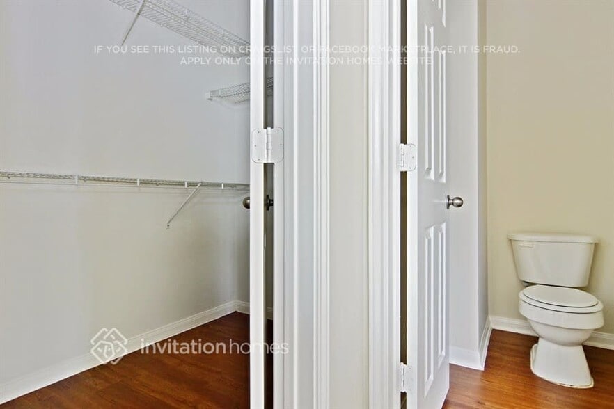 Building Photo - 3807 Liberty Square Trail