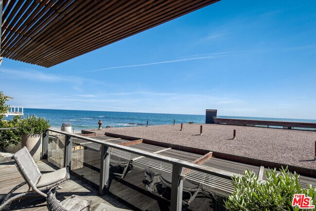 Building Photo - 24956 Malibu Rd
