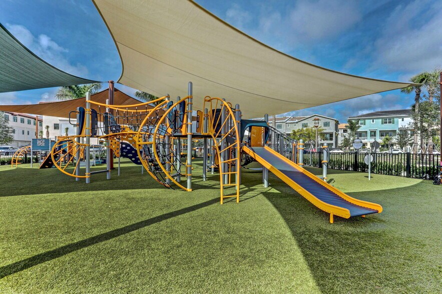 Building Photo - 7089 Edison Pl