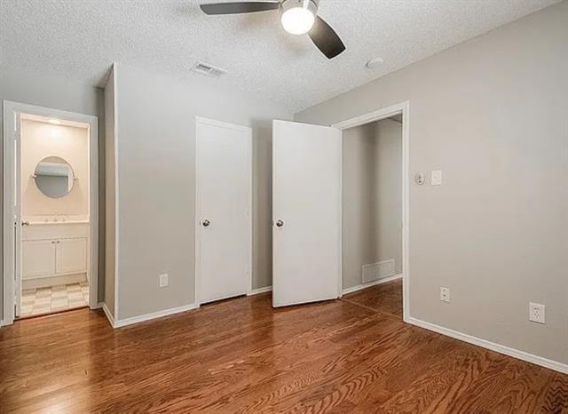 Building Photo - 520 Pecan Acres Ct