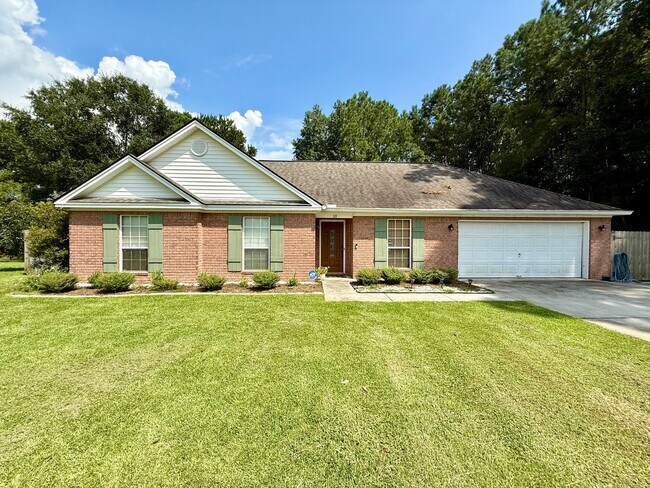 Primary Photo - $500 RENT CREDIT | MOVE-IN READY! (Pet Friendly)