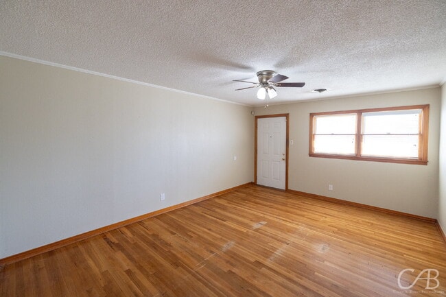 Building Photo - For Lease