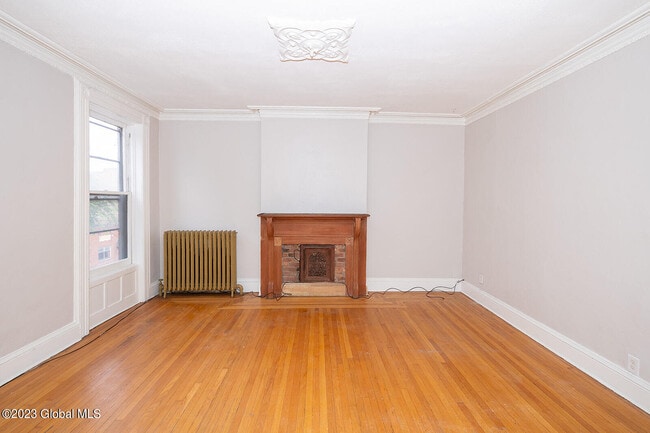 Building Photo - 338 Madison Ave