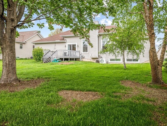 Building Photo - 251 Ashbourne Dr