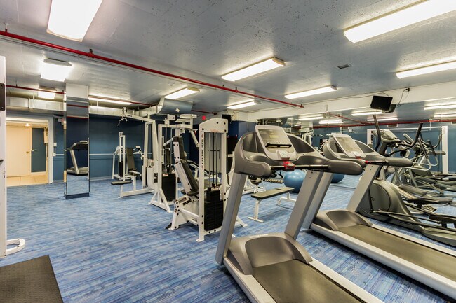 Building Photo - Arts Condominium [1324]