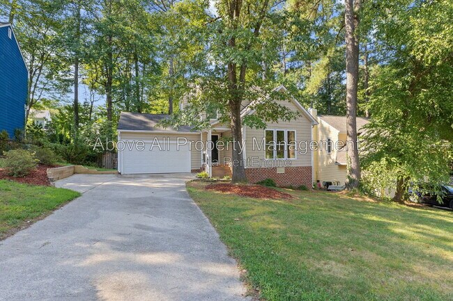 Building Photo - 1202 Belhaven Rd