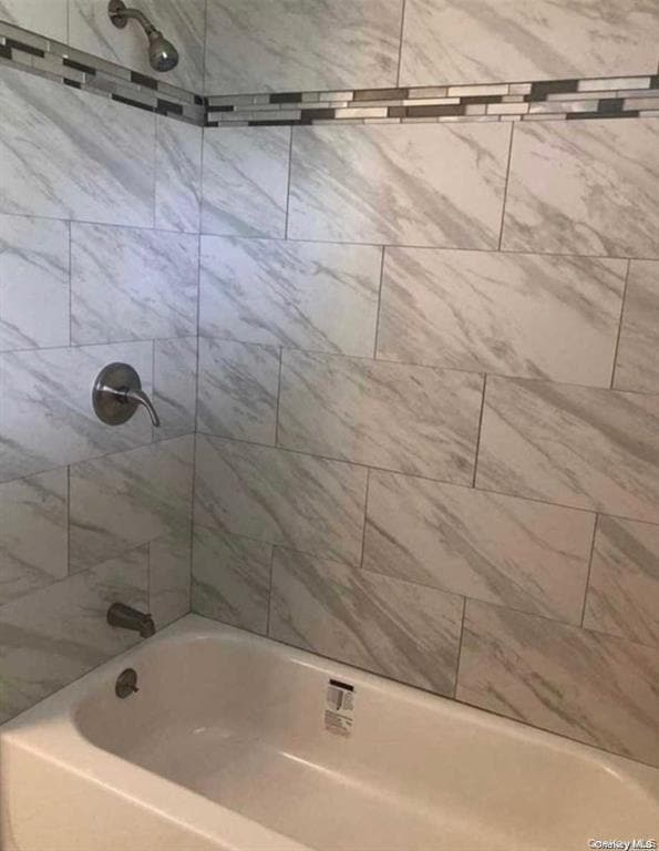 Building Photo - 30 Clematis St