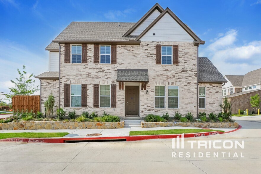Primary Photo - 1101 Fallgate Dr