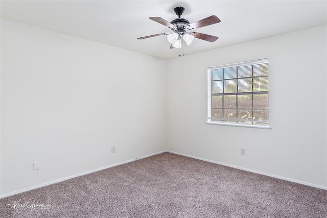 Building Photo - 3425 Ponderosa Dr