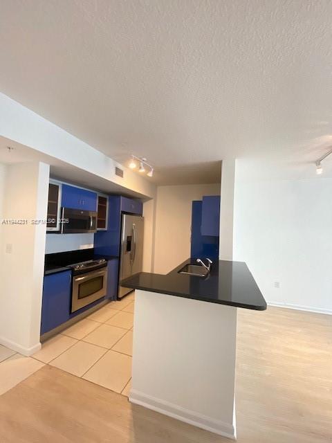 Building Photo - 2775 NE 187th St