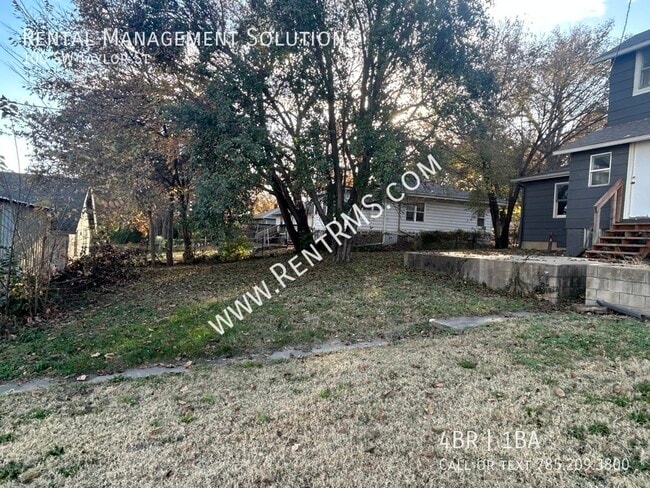 Building Photo - 100 SW Taylor St