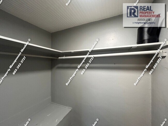 Building Photo - 50 W Bow St