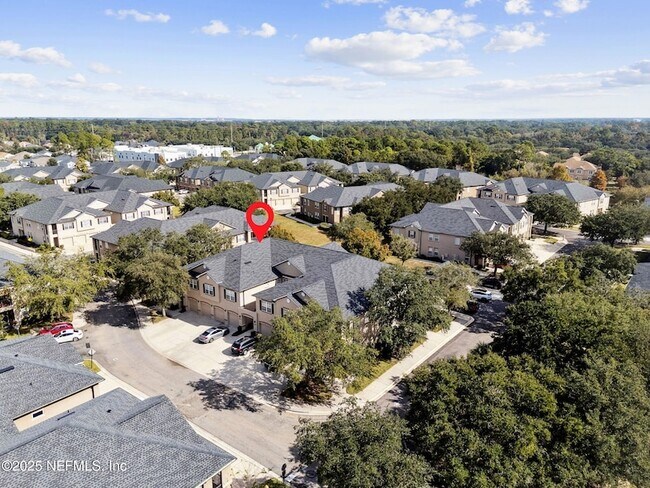 Building Photo - 12301 Kernan Forest Blvd