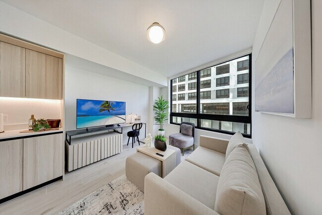 Building Photo - 45 NW 1st St