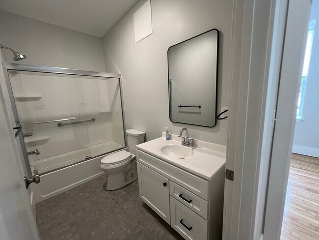 Building Photo - 34 St Joseph St