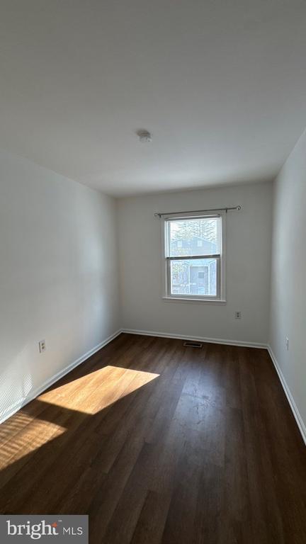 Building Photo - 3837 Lansdale Ct