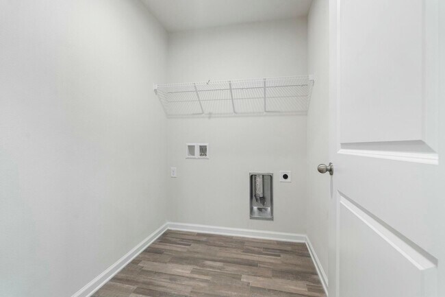 Building Photo - 610 Riverwalk Cir