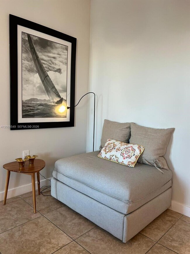 Building Photo - 227 Michigan Ave