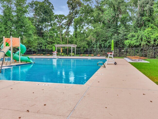Building Photo - 2931 Valley Rose Dr
