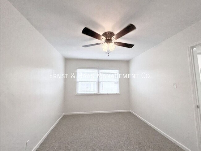 Building Photo - 4541 N Banner Dr