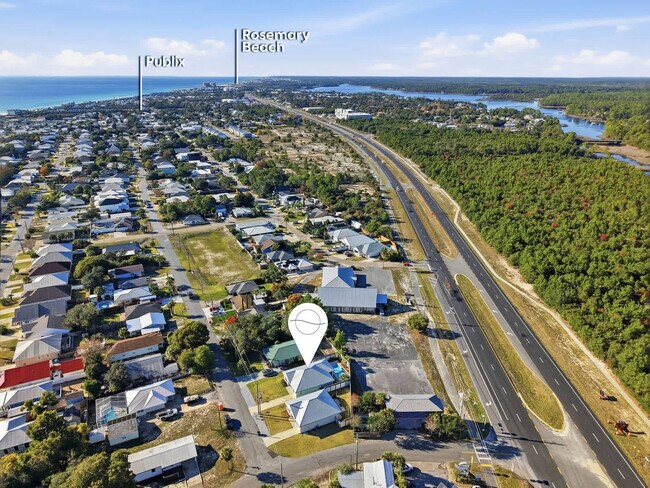 Building Photo - 21310 Pompano Ave