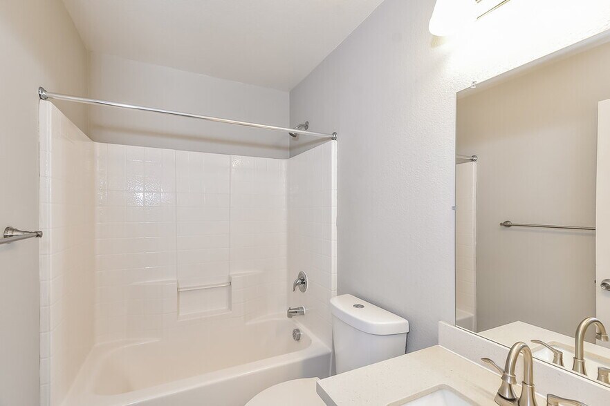 Building Photo - 7472 Celosia St